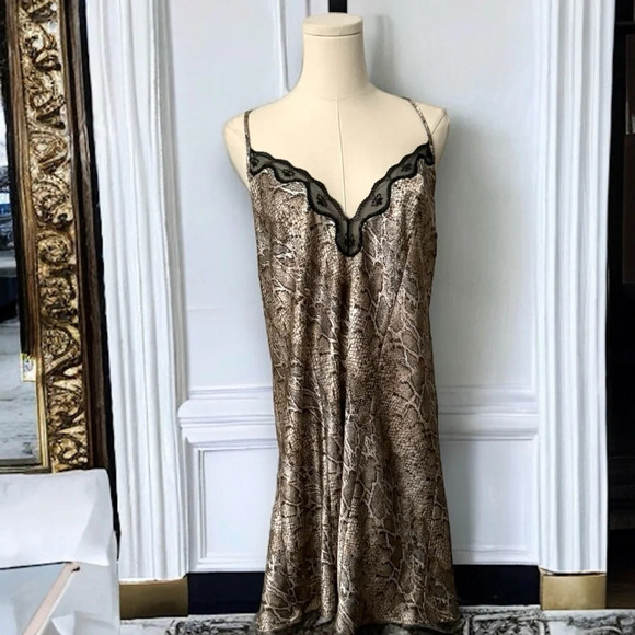 Vintage satin animal  print lace trimmed slip dress 1x - Picture 1 of 8